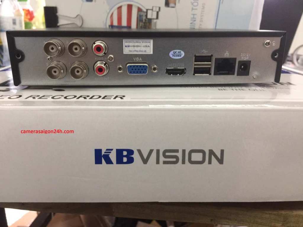 mạt sau đầu ghi hình camera kbvision KX-7104SD6