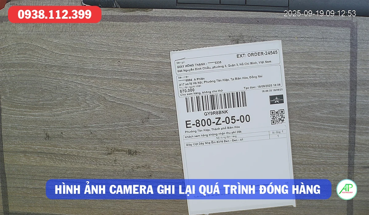 hình ảnh camera ghi lại quá trình đóng hàng