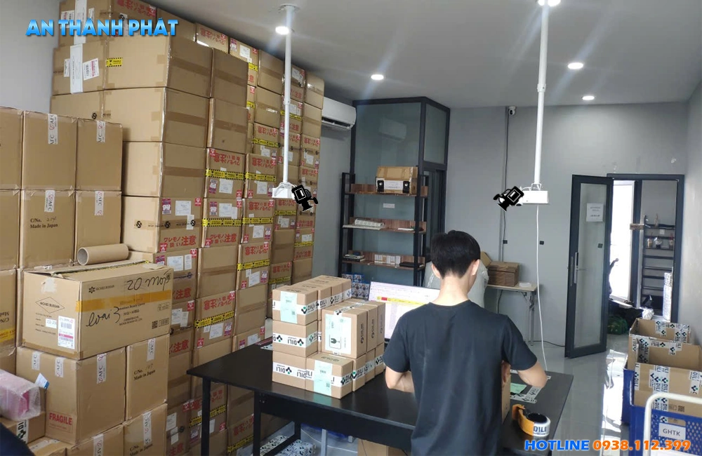 Camera AI Nhận Diện Mã Vận Đơn