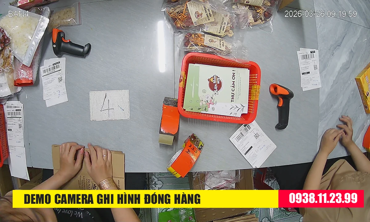 Camera Ghi Hình Đóng Hàng