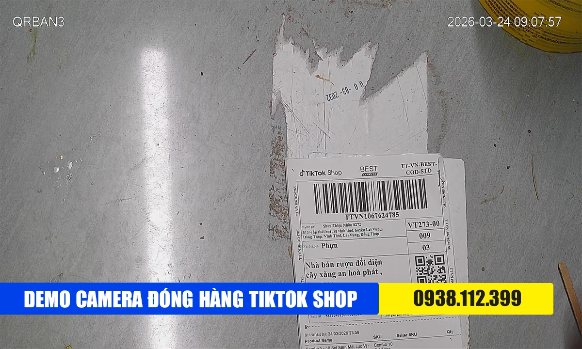 hình ảnh demo lắp camera đóng hàng tiktok shop